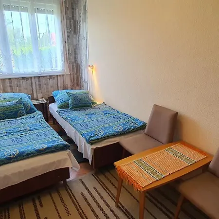 In Balatonmariafurdo Ferienhaus